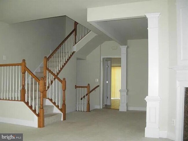 Foto del edificio - 14855 Potomac Branch Dr