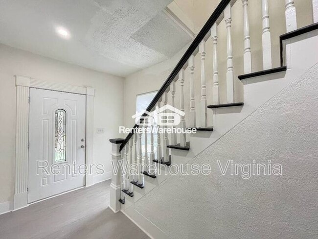 Building Photo - 315 Highland Ave