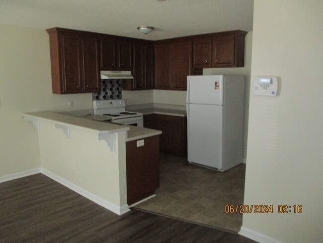 Building Photo - 3953 Rodnor Forest Ln