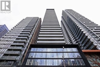 Building Photo - 28 Wellesley St E