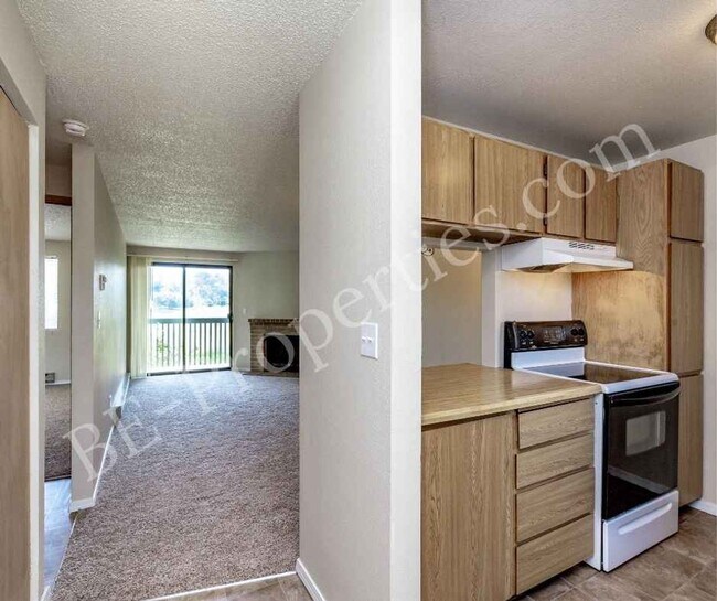 Foto del edificio - Cozy 1 Bedroom in the By The Green Community.