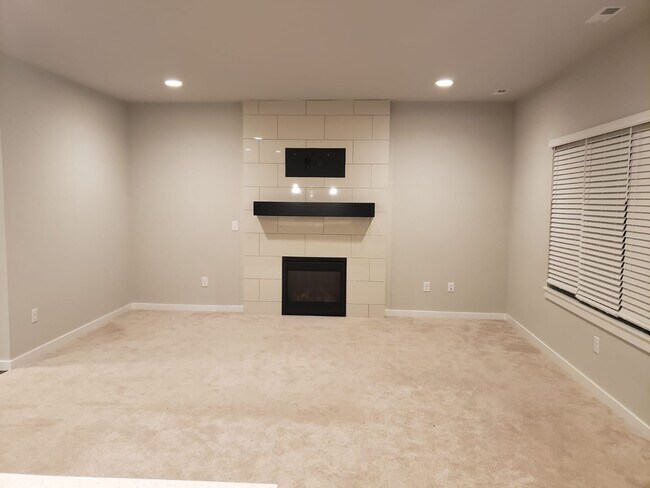 Living room - 14524 38th Ave W