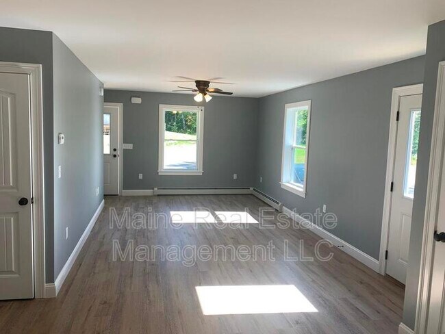 Foto del edificio - 12 Twin Oak Dr