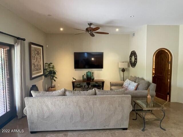 Foto del edificio - 10461 N 9th St