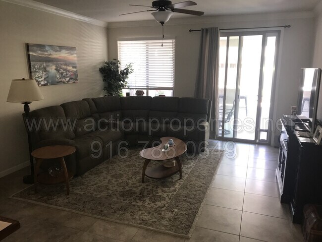 Foto del edificio - Gated Single Story, 2 Bedroom 2 Ba, Covere...