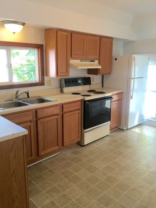 Photo - 120 Apartment