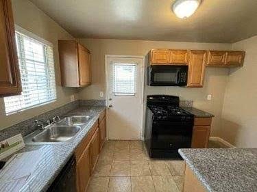 Primary Photo - 2640 E 110th St