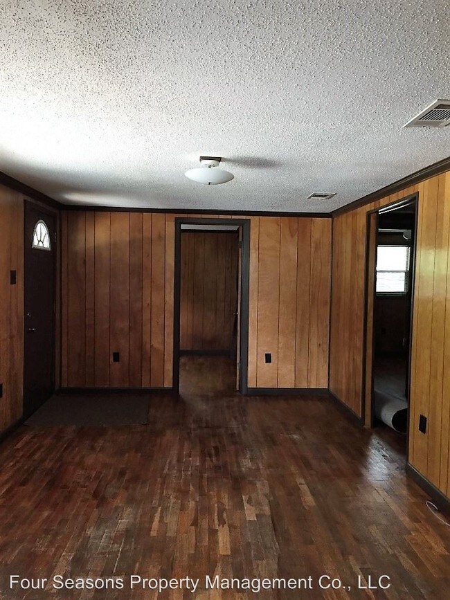 Building Photo - 4 br, 2 bath House - 356 Live Oak Avenue
