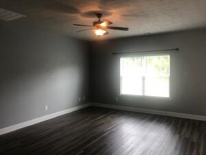 Building Photo - 413 Millwater Ct