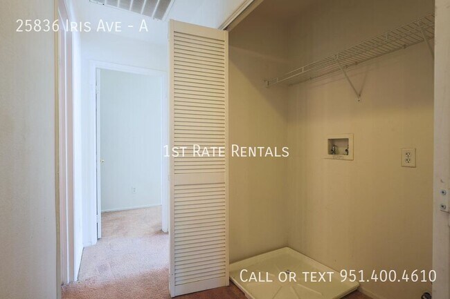 Foto del edificio - 25836 Iris Ave