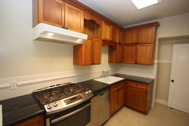 Foto del edificio - 5044 Geary Blvd