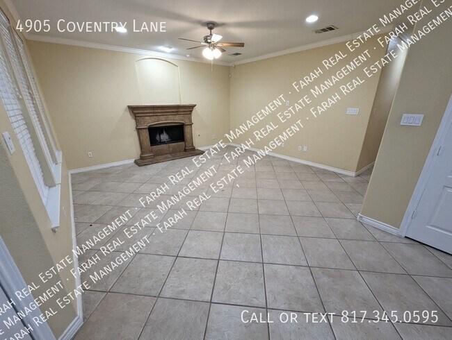 Foto del edificio - 4905 Coventry Ln