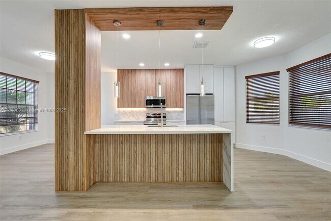 Foto del edificio - 16276 SW 29th St