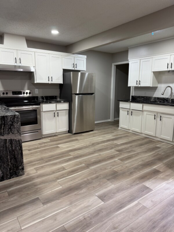 Foto del edificio - 2316 S 84th E Ave