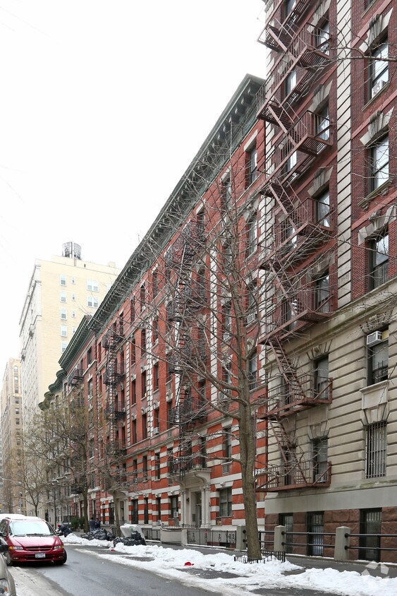 Primary Photo - 316 W 93rd St