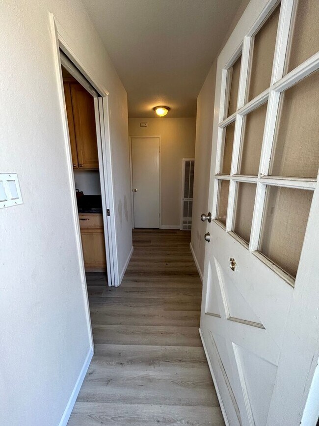 Building Photo - Excellent Fremont Location!  Single Family...