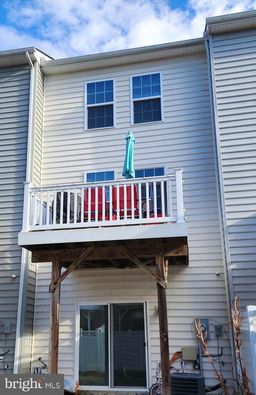 Foto del edificio - 320 Rolling Valley Dr