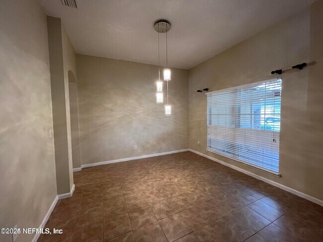 Foto del edificio - 3466 Laurel Leaf Dr