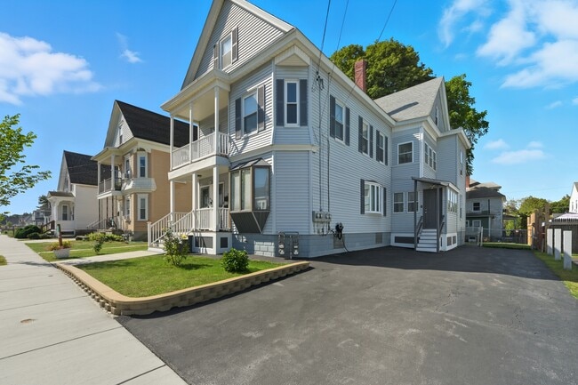 Building Photo - 45 Highland Ave