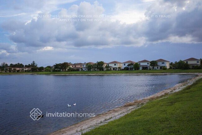 Building Photo - 6117 Adriatic Way