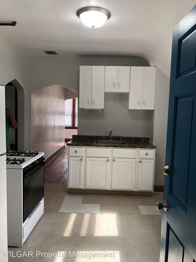 4840 Indianapolis Blvd, East Chicago, IN 46312 - Apartment  