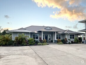 Building Photo - 1400 W Kuiaha Rd