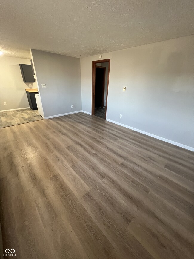 Foto del edificio - 1818 Michigan St