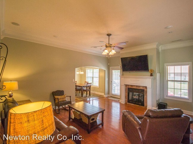 Building Photo - 3 br, 2 bath House - 26177 Maple Cove Drive
