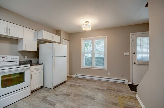 Foto del edificio - 24023 W Oak St