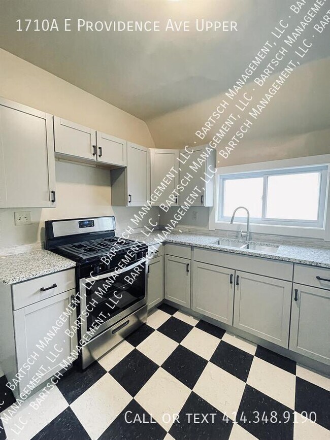 Foto del edificio - 1710A E Providence Ave Upper-