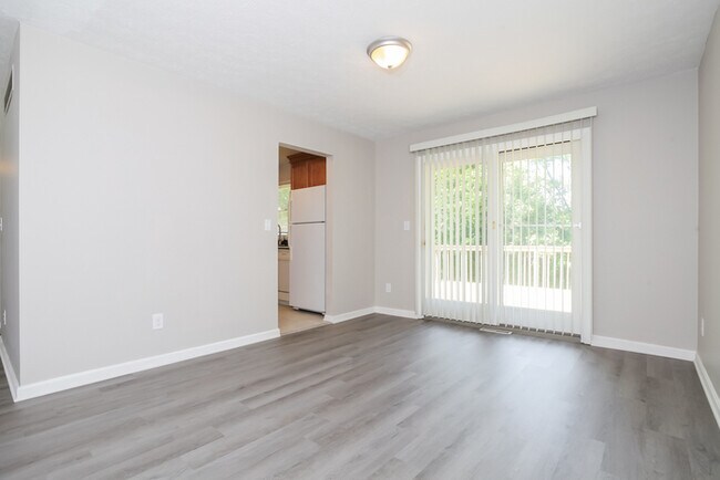 Foto del edificio - 686 Cloverdale Ave