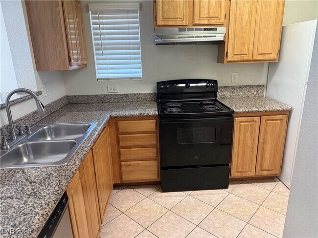 Foto del edificio - 5055 W Hacienda Ave