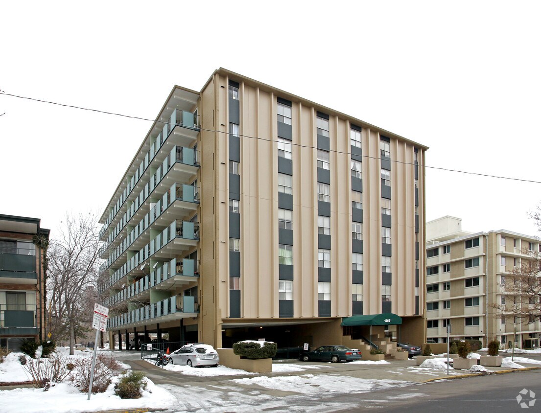Cheesman Wildcrest Condos Apartments in Denver, CO