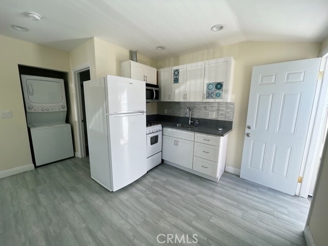 Building Photo - 20833 Martha St