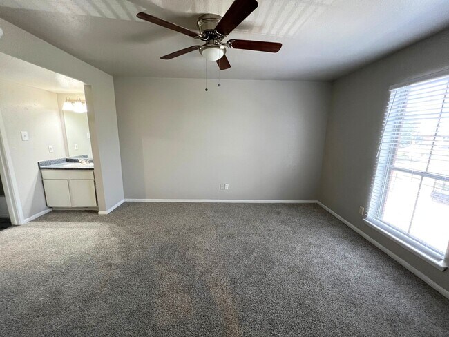 Photo - 10410 Old Bammel N Houston Rd (Houston, TX) Apartment