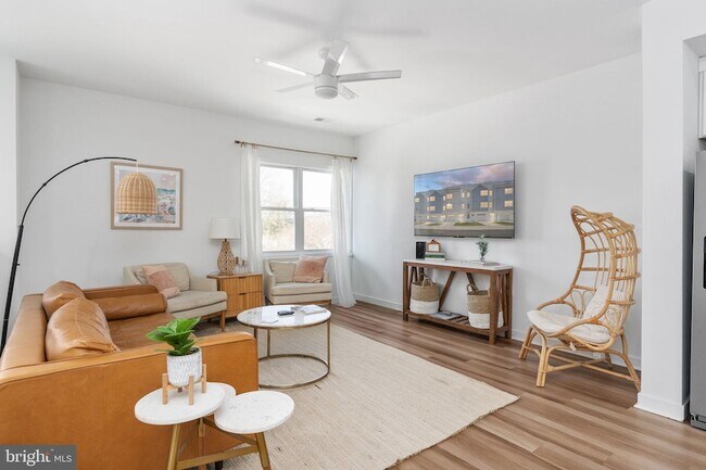 Foto del edificio - 308 Douglas Ave