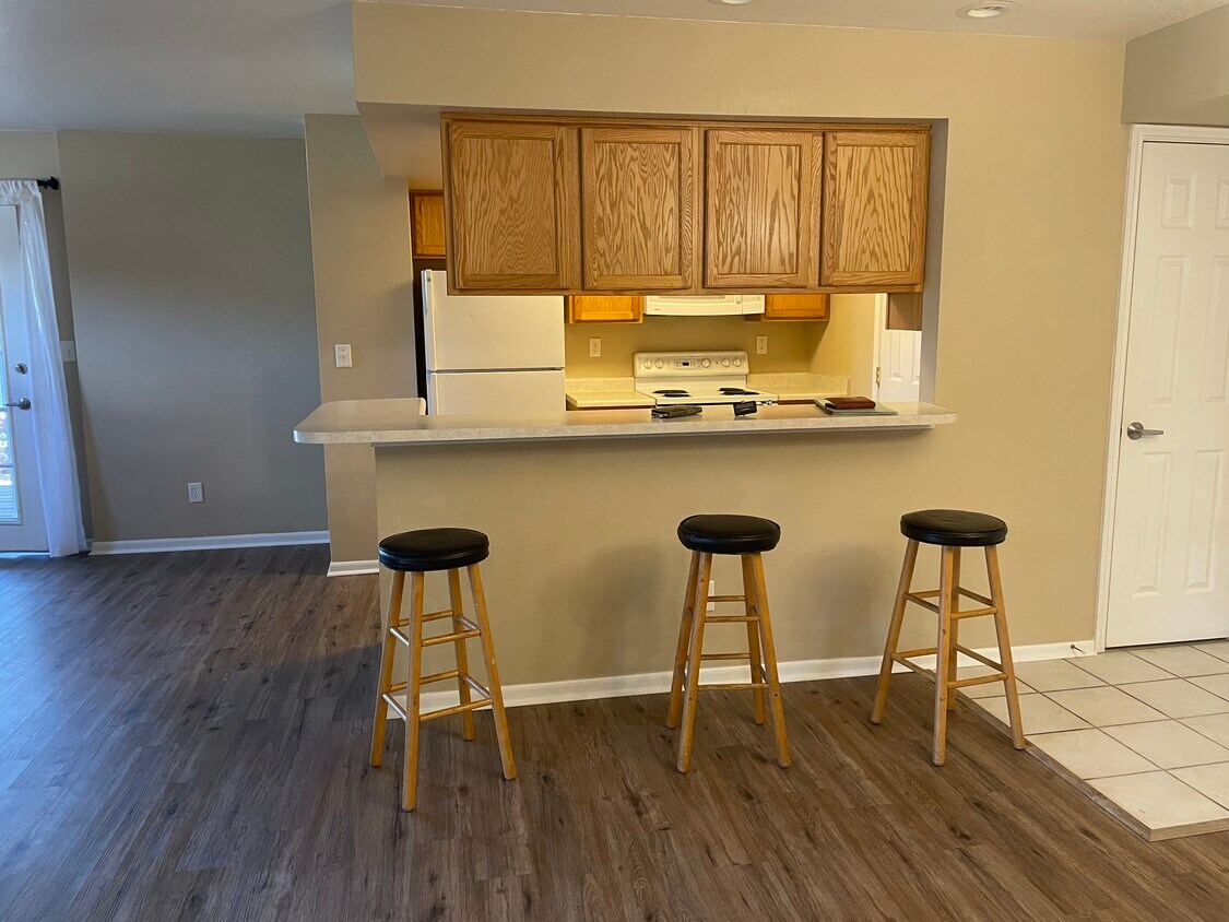 2551 W 24th St Unit B5, Greeley, CO 80634 Condo for Rent in Greeley