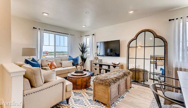 Building Photo - 2 br, 2 bath House - 1130 Hummingbird Circle