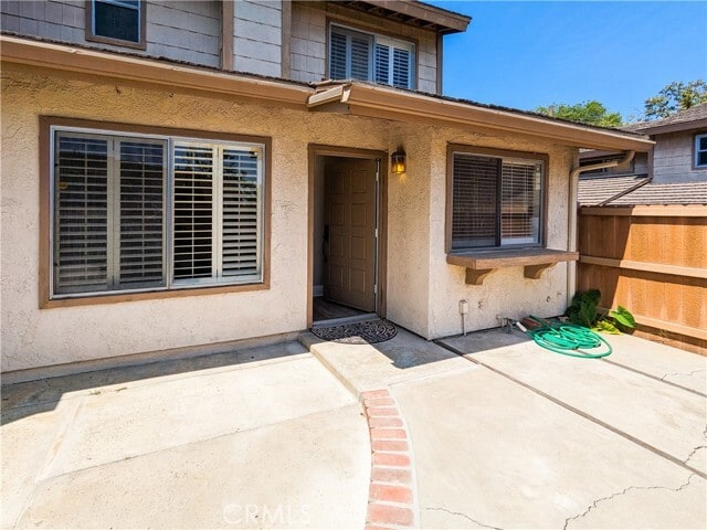 Building Photo - 1563 Avenida Selva