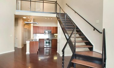 17th Street Lofts photo'