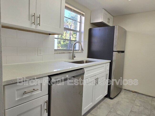 Foto del edificio - 5342 Cotee River Drive