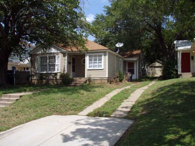 Foto del edificio - 4812 Birchman Ave