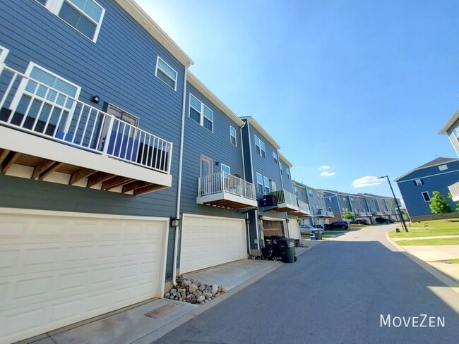 Building Photo - 10816 Overlook Mountain Dr, Charlotte, NC ...