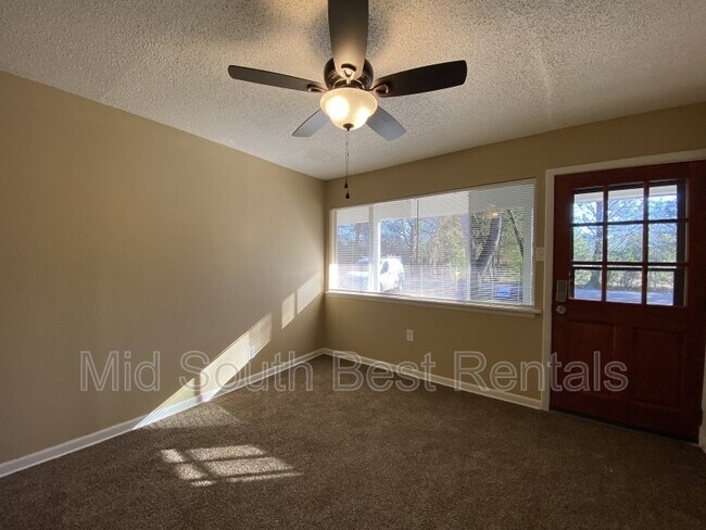 Building Photo - 1407 Mill Rd