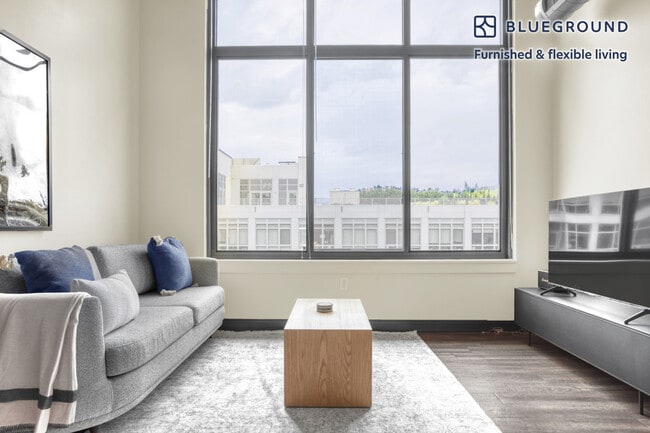 Building Photo - 625 H St NE