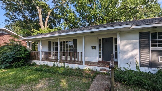Building Photo - 3757 Willow Lane Drive