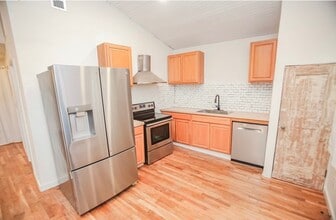 Building Photo - 690 County Rd 219