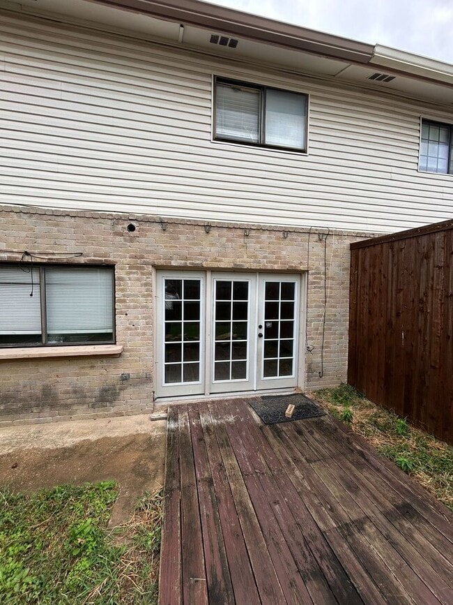 Photo - 2645 Via Valencia House