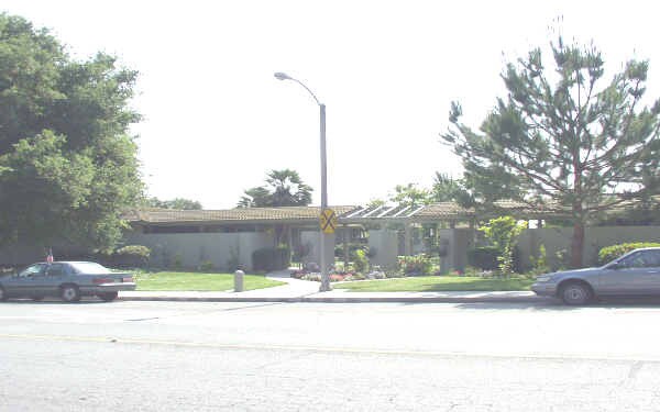 Primary Photo - Claremont Pines