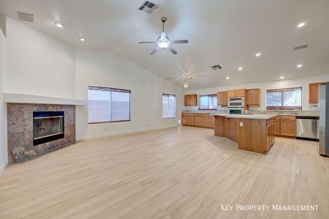 Foto del edificio - 1006 Winding Hill St